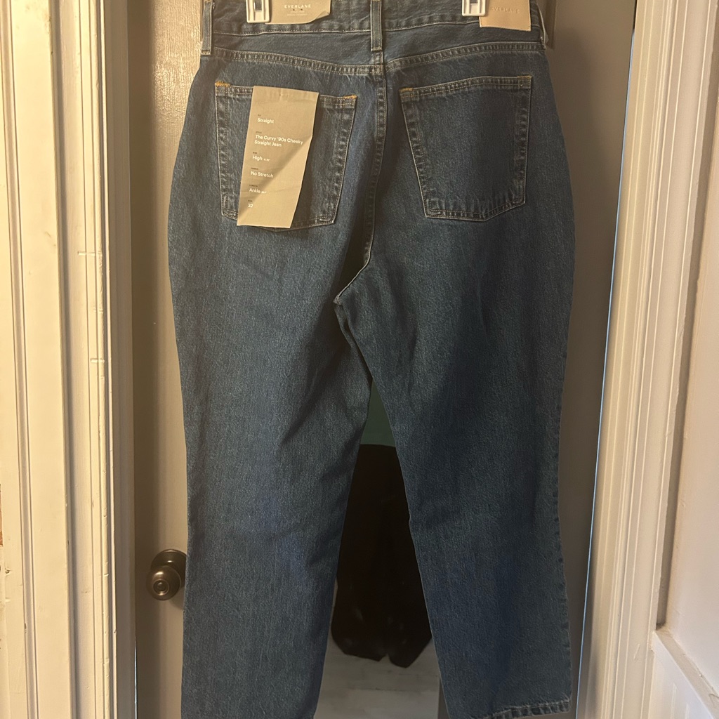 Everlane The Curvy 90s Cheeky Straight Jean Ankle Length Size 32